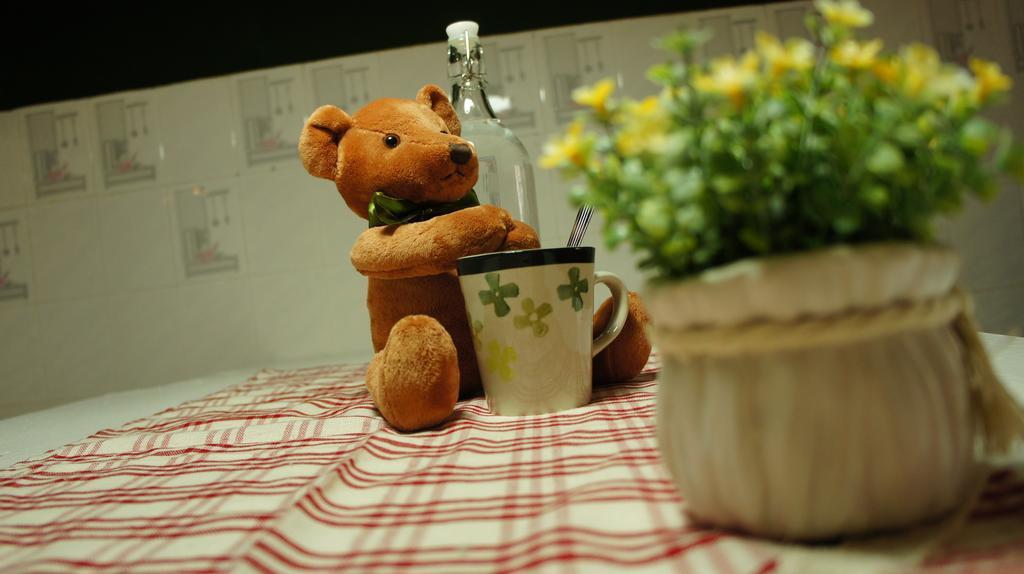 The Big Bear Home Malacca Exteriör bild